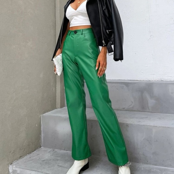 Green pant and blazer set - Picture 10 of 12